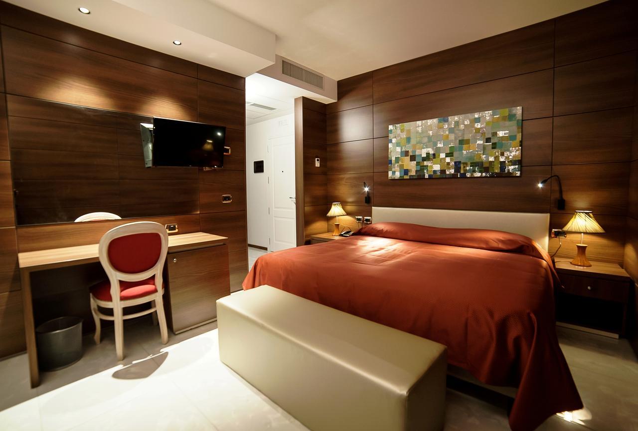 Family Center Hotel Атена-Лукана Экстерьер фото